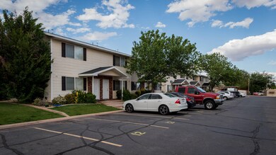 115 E 570 S, Ivins, UT 84738 - photo 4