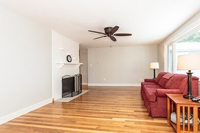 21 Wade Ave, Woburn, MA 01801 - photo 5