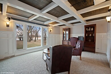 28W015 Country View Dr, Naperville, IL 60564 - photo 6