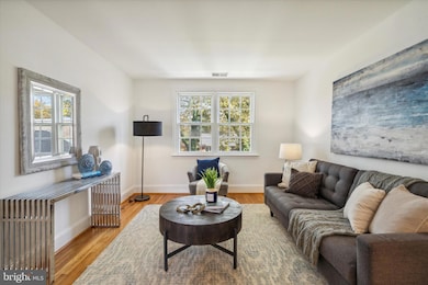 42 Conshohocken State Rd unit 4F, Bala Cynwyd, PA 19004 - photo 3