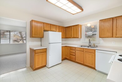 804 Wilkinson St, Red Wing, MN 55066 - photo 5