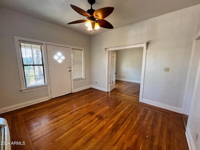 902 E Palm Ln unit 2, Phoenix, AZ 85006 - photo 6