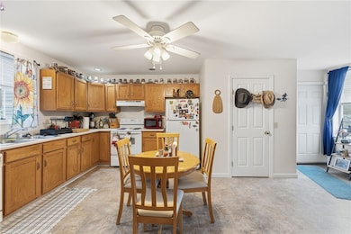 4 Ware Rd, Killingly, CT 06241 - photo 3