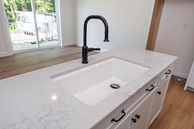 1B Dearborn Cir, Goffstown, NH 03045 - photo 5