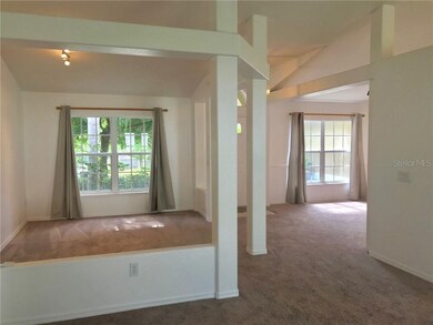 Foyer - Formal Living/Dining Rooms