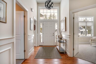 7 Falling Leaf Dr, Londonderry, NH 03053 - photo 4