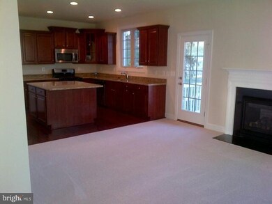 13305 Latrobe Ln, Clarksburg, MD 20871 - photo 3