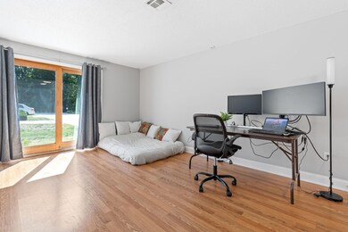 344 Elm St unit 41, Milford, NH 03055 - photo 6