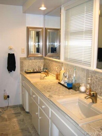 Updated Full Bathroom