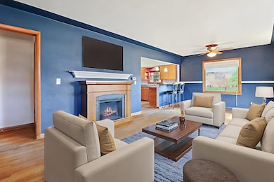 555 Edison St, Waterloo, WI 53594 - photo 5