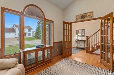 1308 W 60th St, Davenport, IA 52806 - photo 6