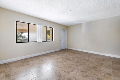 1529 Meadows Cir W unit 1529, Boynton Beach, FL 33436 - photo 7