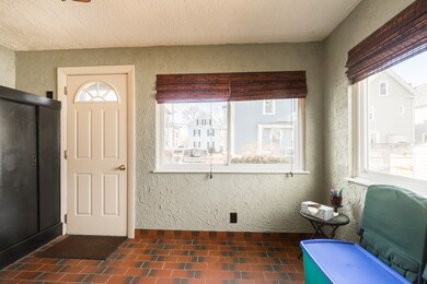 19 Osgood St, Salem, MA 01970 - photo 2