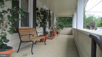 10 W 5th St, Front Royal, VA 22630 - photo 2