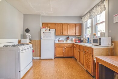 2-6 Trafalgar Square, Barre, MA 01005 - photo 6