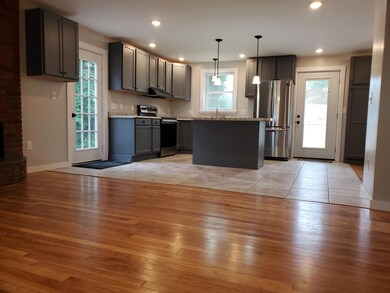 Livingroom2