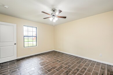 11527 Cordoba Dr, Houston, TX 77038 - photo 6