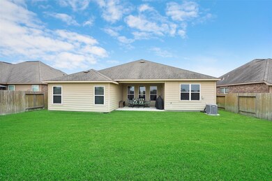 22915 Gentle Shadow Dr, Hockley, TX 77447 - photo 4