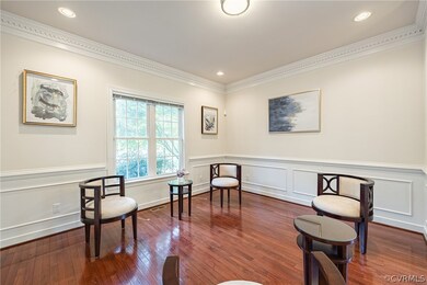 Wood Floors, chair rail, crown& picture molding, r