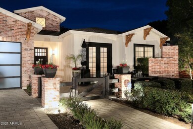 Courtyard Entry