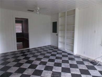 204 Walton Dr, College Station, TX 77840 - photo 5