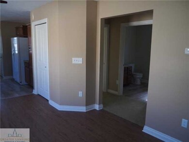 4527 Pleasant Grove Rd, Lansing, MI 48910 - photo 4