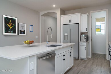 Lot 528 Kitchen c