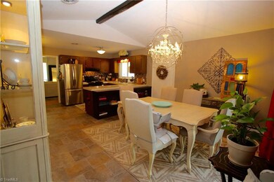 4900 Yarmouth Dr, Greensboro, NC 27407 - photo 7