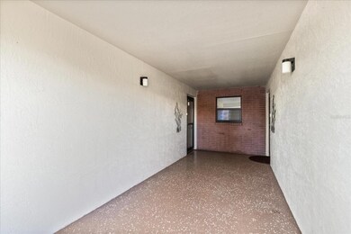 8199 Terrace Garden Dr N unit 402, Saint Petersburg, FL 33709 - photo 4