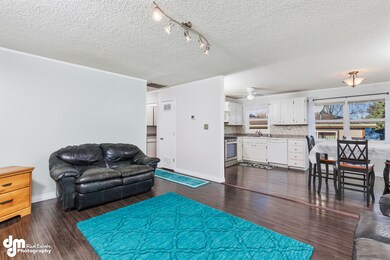 Living Room 20171019-DW-7498-FULL