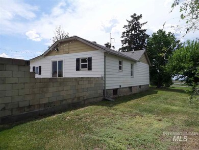 136 N 200 E, Jerome, ID 83338 - photo 2