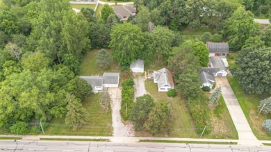 1809 W Wackerly St, Midland, MI 48640 - photo 3