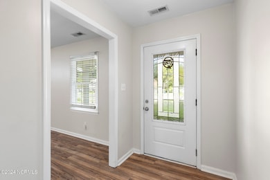 308 Greenbriar Dr, Jacksonville, NC 28546 - photo 5