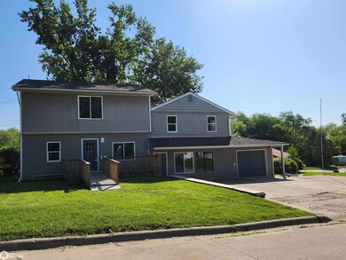 608 E 26th St S, Newton, IA 50208 - photo 5