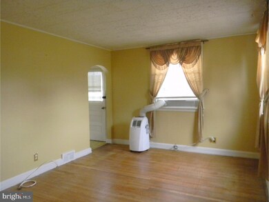 104 6th Ave, Folsom, PA 19033 - photo 4