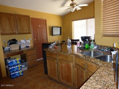 7~Kitchen
