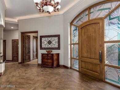 006_Entry - Foyer