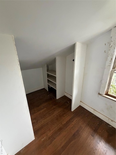 244 Tibbetts Rd, Yonkers, NY 10705 - photo 6