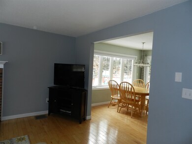 61 Boody Farm Rd, Epping, NH 03042 - photo 5