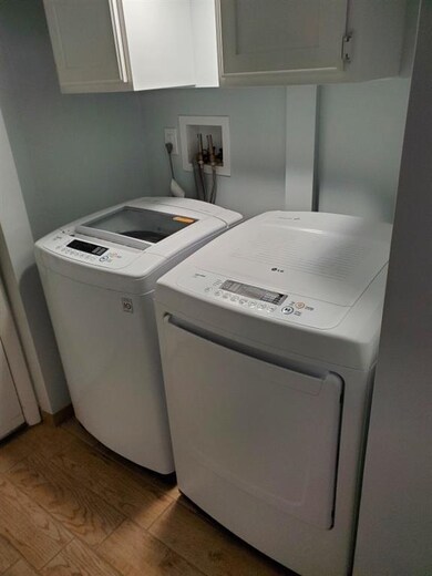 303 W 10th St, Auburn, IN 46706 - photo 5