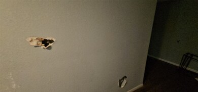 8902 Lanewood Dr, Houston, TX 77016 - photo 3