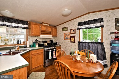 21 Rosewood Ln, Phoenixville, PA 19460 - photo 7