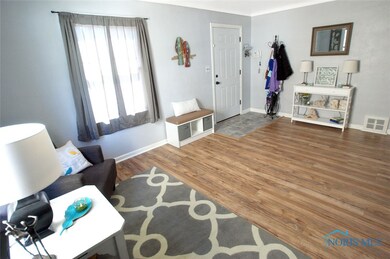 Beautiful wood laminate floors