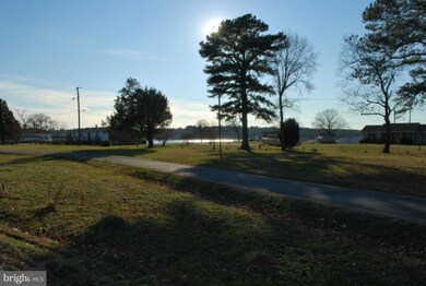 0 Wilson Dr unit 1003829874, Sandy Point, VA 22577 - photo 4
