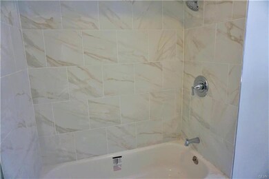 137 N 11th St, Allentown, PA 18102 - photo 7