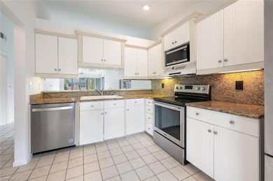 Desirable OPEN KITCHEN