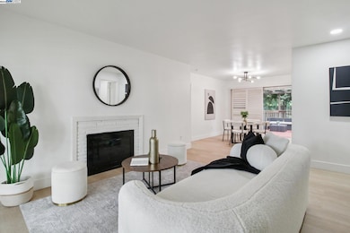 16045 Via Cordoba, San Lorenzo, CA 94580 - photo 3