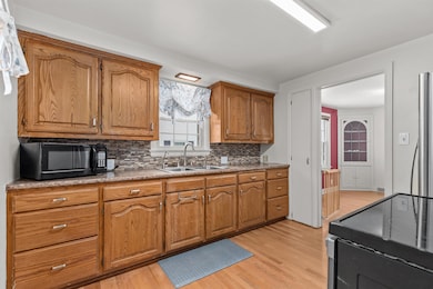 304 Klein St, Kaukauna, WI 54130 - photo 7