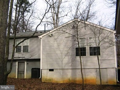 213 Meadowview Ln, Locust Grove, VA 22508 - photo 2