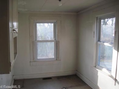 302 Cherokee St, Asheboro, NC 27203 - photo 7